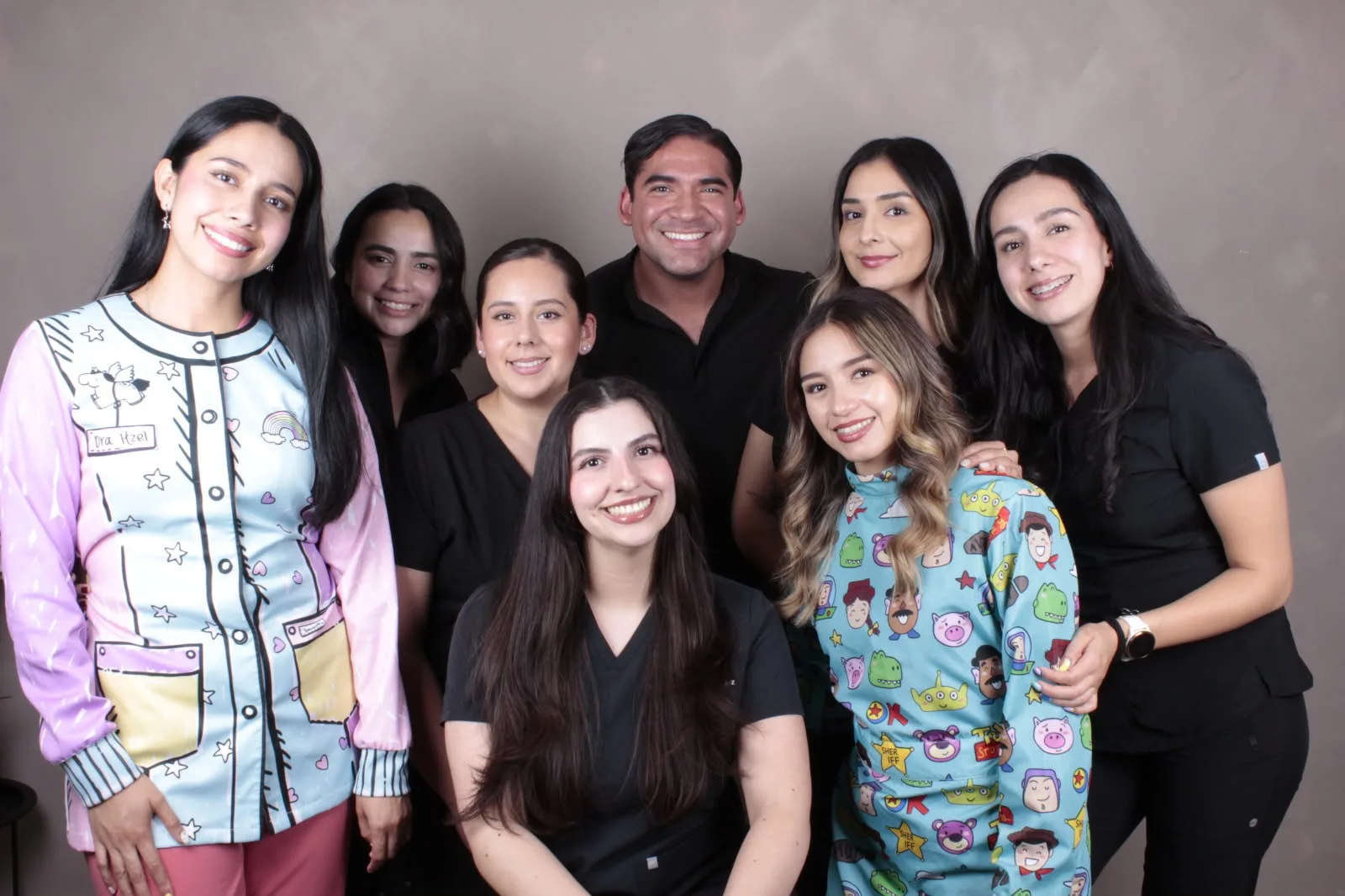El equipo del consultorio de la Dra. Joselyne Rodriguez